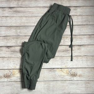 Jolt Sage Green Ruched Leg Jogger Pants